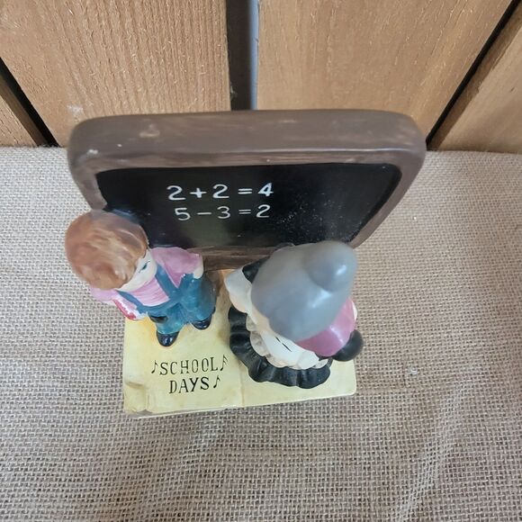 Vintage School Days Ceramic Music Box Albert E. Price Inc 1974 Made in Japan - Picture 3 of 5